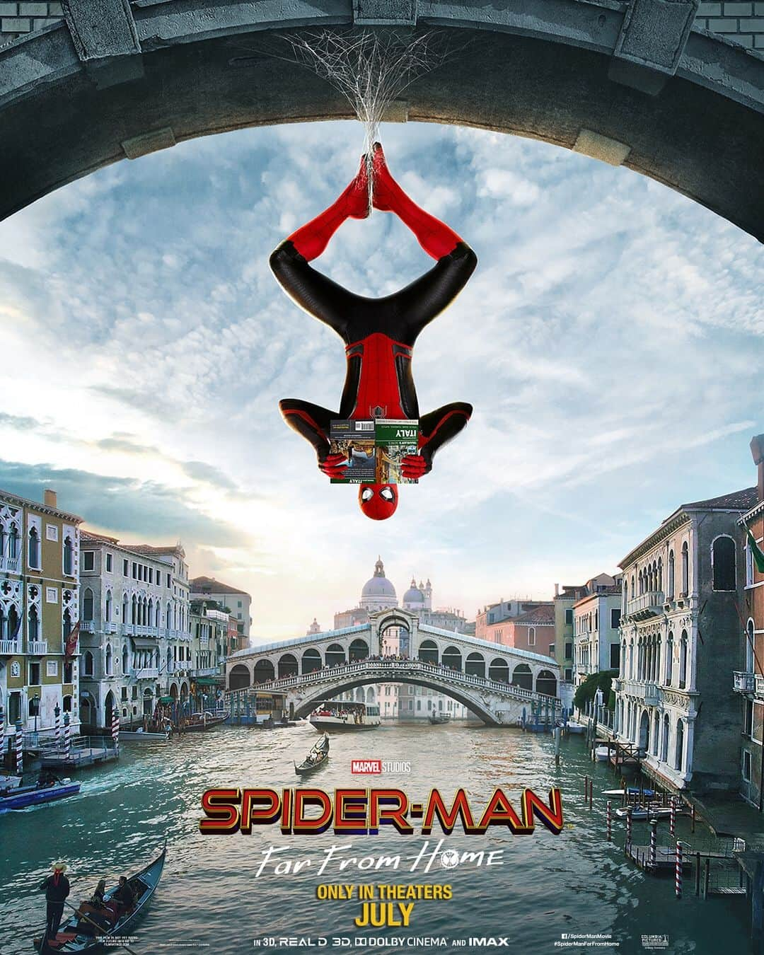 Marvel Entertainmentさんのインスタグラム写真 - (Marvel EntertainmentInstagram)「Your friendly neighborhood Spider-Man has gone global. Check out the new international #SpiderManFarFromHome art and see the film in theaters July 5!」3月25日 22時55分 - marvel