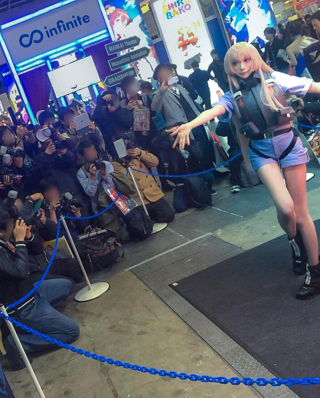 華密美琉さんのインスタグラム写真 - (華密美琉Instagram)「‪2日間会いに来てくださりありがとうございます✈️‬ツイートはこちら💁‍♀️ https://twitter.com/chamomi017/status/1110162448936374272?s=21 ‪ガーリー・エアフォース/グリペンの公式コスプレイヤーしました！‬ ‪アニメ放送もみてね！‬ ‪アニメジャパン2019/サテライトブース‬ ‪たくさんブログを更新しました↓‬ ‪https://lineblog.me/chamiblog/archives/1569450.html‬ ‪#AnimeJapan2019 #アニメジャパン #GAF_anime #グリペン撮影会‬ #japan #日本 #event #東京ビッグサイト #ビッグサイト #イベント #アニメジャパン2019 #anime #animejapan #cosplaygirl #cosplay #cosplaymodel #cosplayphoto #cosplayer #グリペン #グリペンかわいい #tokyo #サテライト #アニメ」3月26日 10時16分 - chamomile_chami