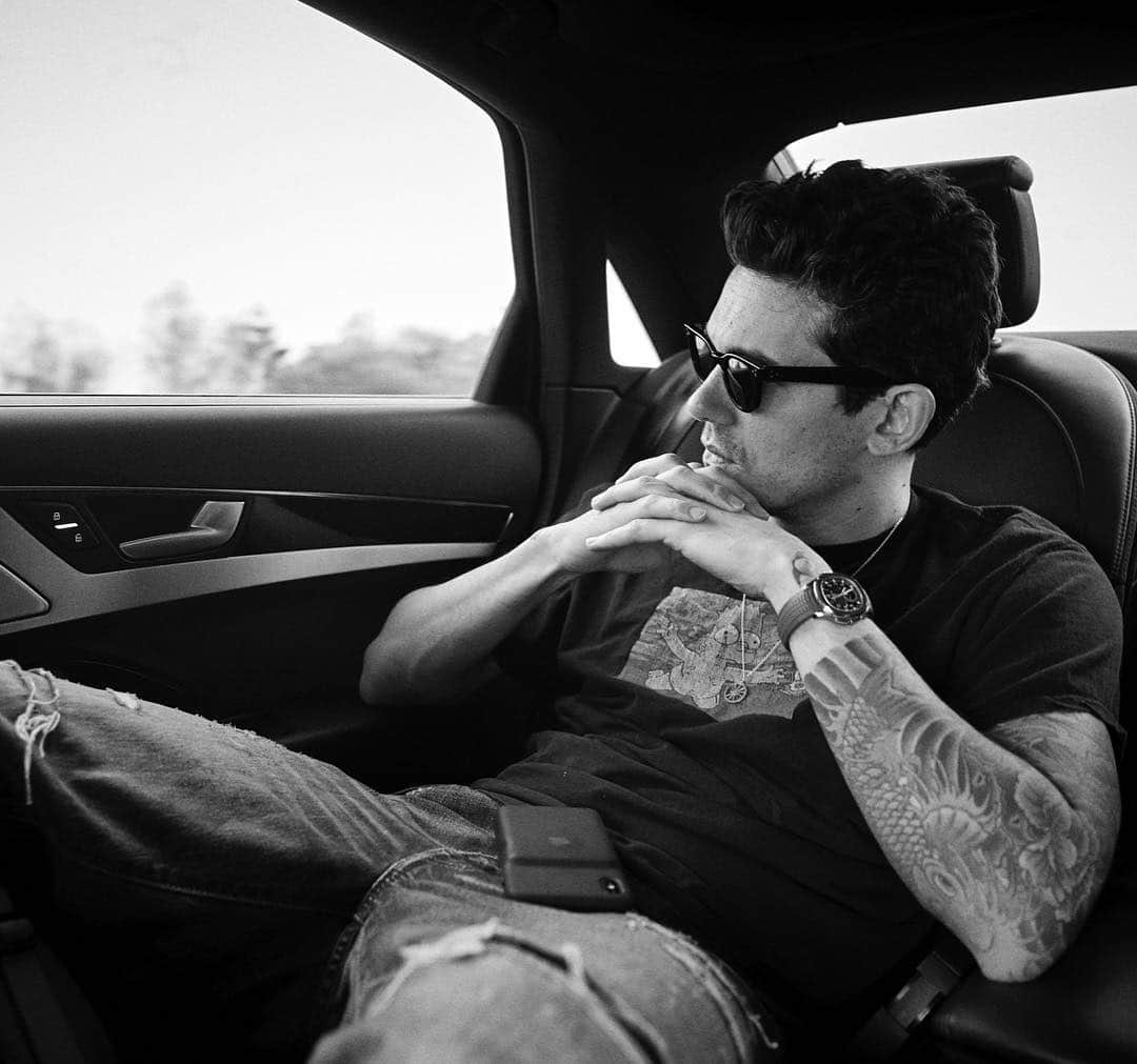 ジョン・メイヤーさんのインスタグラム写真 - (ジョン・メイヤーInstagram)「“ain’t nobody looking for me here out on the highway...” 📷 @daniel」3月26日 9時19分 - johnmayer