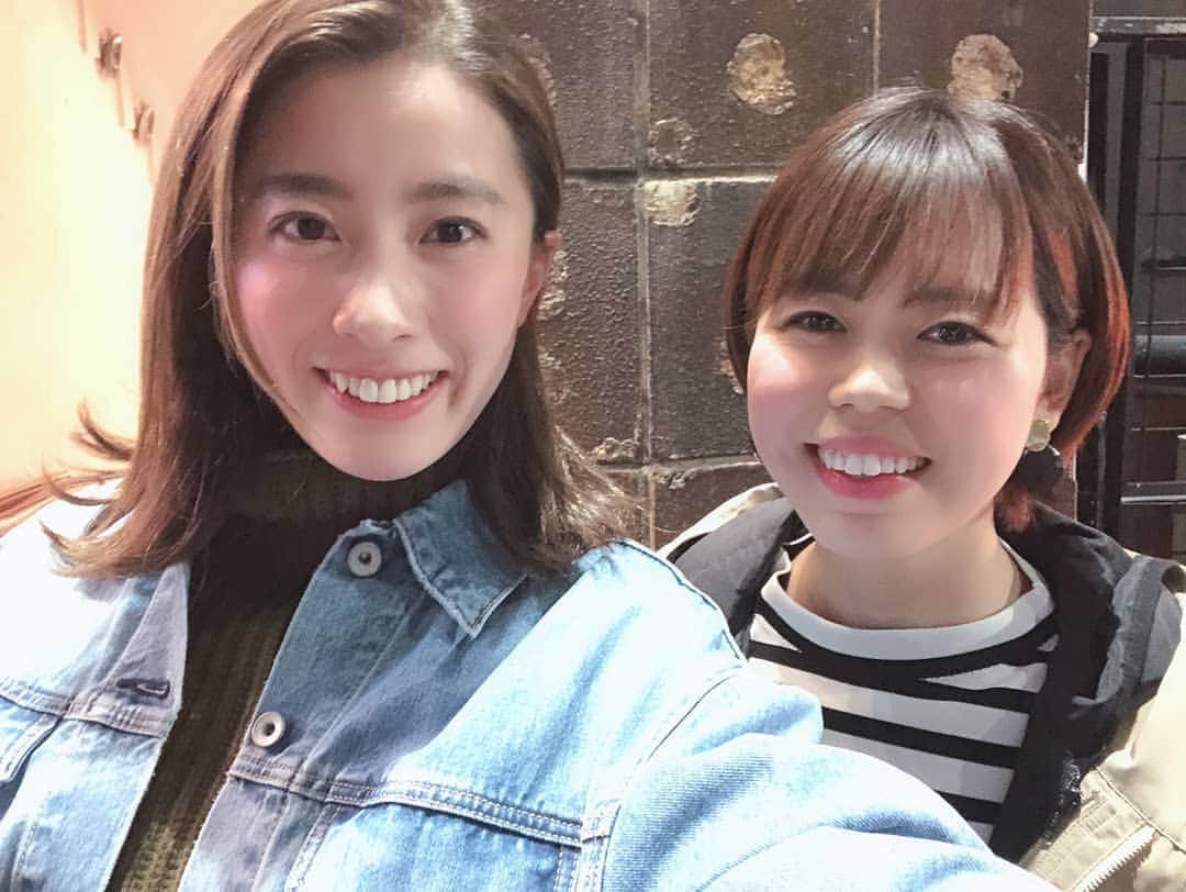 星奈津美のインスタグラム：「昨日はゆいとご飯〜💙久しぶりでした✨✨ なんか、ゆいのほうが、大人っぽい、、5つ離れてるんだけどなぁ🤔😂 今年の活躍もたのしみです💕  #大野担」