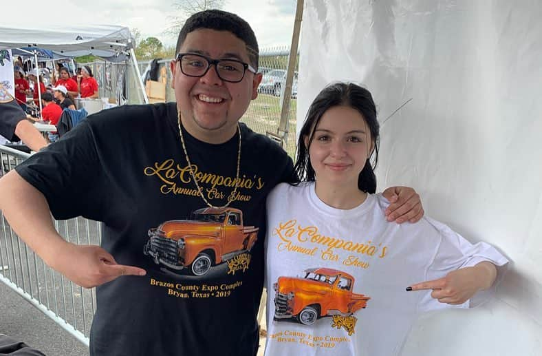 リコ・ロドリゲスさんのインスタグラム写真 - (リコ・ロドリゲスInstagram)「@lacompaniacarclub’s annual car show was so much fun, and having @arielwinter there made it even better!」3月26日 1時27分 - starringrico