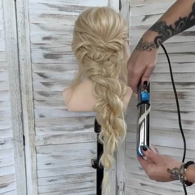 CosmoProf Beautyのインスタグラム