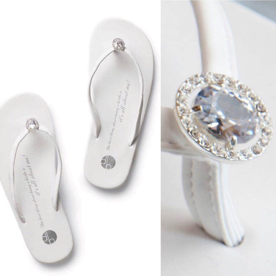 ガールトゥードアーズダウンのインスタグラム：「"The best thing about being a bride is it's all about me!" is the sassy saying on this sole. Top five-star resorts around the world agree that the Vintage Wedding Diamond Ring designer flip flop by Girl Two Doors Down is the perfect something new for your wedding. The elegant vintage set crystal diamond ring in these wedding flip flops are known for making brides cry out of happiness! Buy for yourself and give your bridesmaid flip flops as well!  Shop now www.gtdd.com」