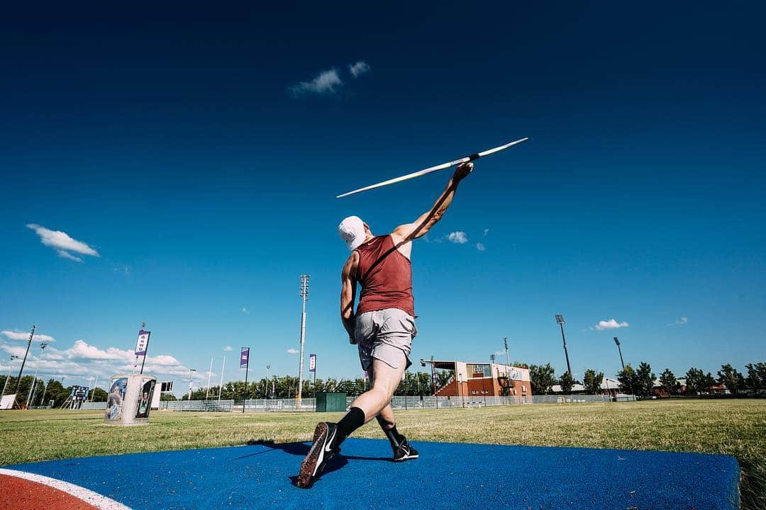 トーマス・レーラーさんのインスタグラム写真 - (トーマス・レーラーInstagram)「Send it! Guess how far✌🏼🚀 #javelin #passion #training #trackandfield #athletics #nordicsport #valhalla shot on my 18mm @zeisscameralenses #sportsphotography #pictureoftheday」3月26日 2時55分 - thomasroehler