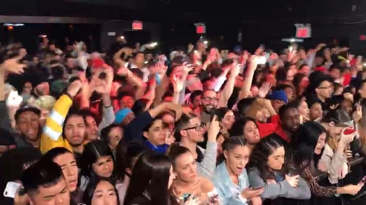ファンクマスター・フレックスのインスタグラム：「Blessed to do what I love every day! FunkFlex on the set!  Vid via: @djhrnyc @litdigitaldjs」