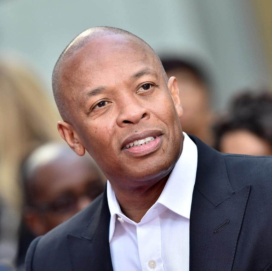 NBC Newsさんのインスタグラム写真 - (NBC NewsInstagram)「Hip hop legend #DrDre deleted an #Instagram post about his daughter getting into the University of Southern California without "jail time" after news of him donating $70 million to the school in 2013 resurfaced. Click the link in our bio to read more. . 📷 Axelle/Bauer-Griffin/FilmMagic」3月26日 3時15分 - nbcnews