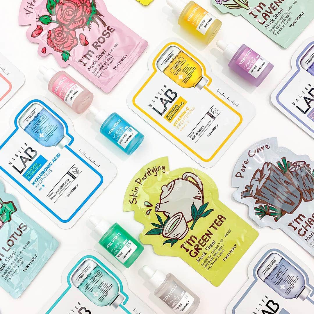 TONYMOLY USA Officialさんのインスタグラム写真 - (TONYMOLY USA OfficialInstagram)「Add a layer of our Vital Vita 12 Ampoules before you put on your sheet mask for an added boost!✨💕 Now available at @macys & @ultabeauty #xoxoTM #TONYMOLYnMe」3月26日 3時16分 - tonymoly.us_official