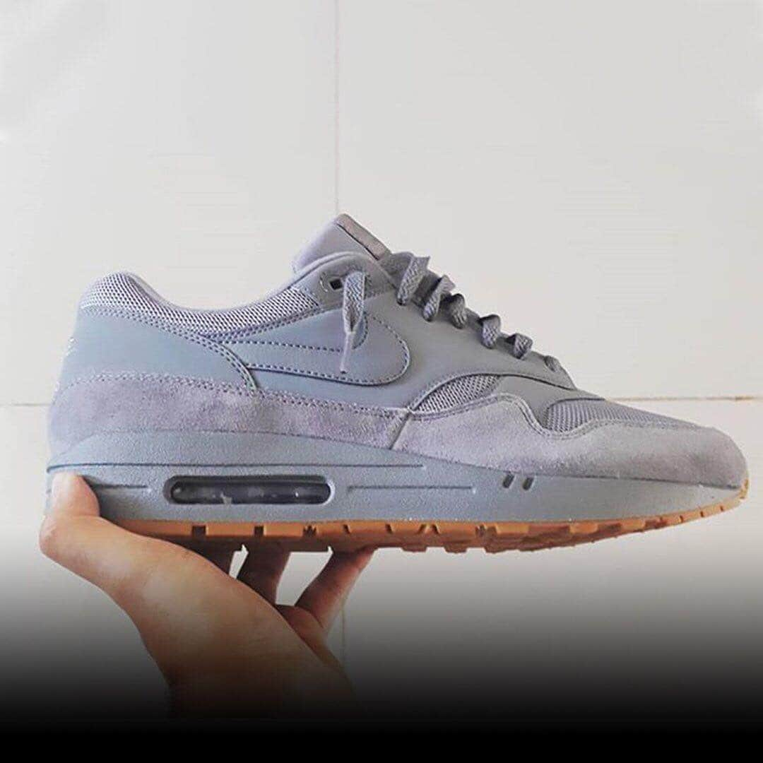 FOOTASYLUMさんのインスタグラム写真 - (FOOTASYLUMInstagram)「@jazzbabra coming through with the @nikesportswear Air Max 1 in Grey/Grey/Gum. Make sure you tag us in your pictures for a chance to be featured. - - - #WeAreFootasylum #footasylum #nike #airmax1」3月26日 4時01分 - footasylum