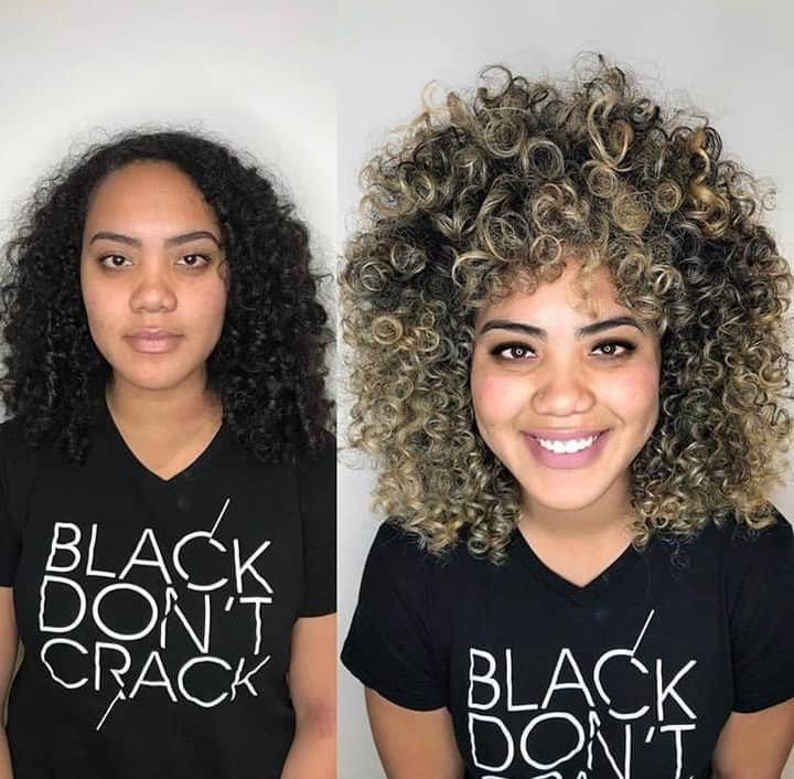 CosmoProf Beautyさんのインスタグラム写真 - (CosmoProf BeautyInstagram)「Major curl crush on this transformation➰😍 ✨ Products used: Color: @wellahairusa  Style: @devacurl  Hair by Artistic Team Member @leysahairandmakeup ✨ Find the DevaCurl products you need to style your curly clients at #cosmoprofbeauty where you are #licensedtocreate  #repost #devacurl #hairtransformation #hairmakeover #beforeandafterhair #curlynatural #curlyhairstyle #naturalcurls #texturedhair」3月26日 5時00分 - cosmoprofbeauty