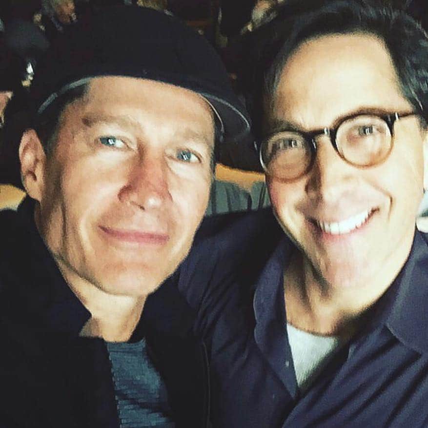 ダン・ブカティンスキーさんのインスタグラム写真 - (ダン・ブカティンスキーInstagram)「Happy Birthday @brucebozzi !! To a true friend and one of the humans I most love and enjoy!  Today we celebrate YOU!  #birthday」3月26日 5時31分 - danbucatinsky