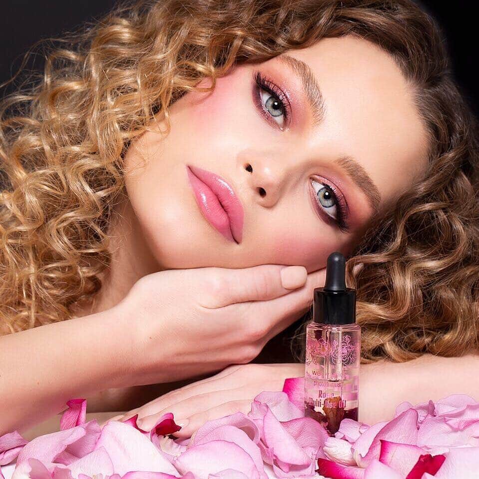 wet'n wild beautyさんのインスタグラム写真 - (wet'n wild beautyInstagram)「Grab our Limited Edition Rebel Rose Photo Focus Rose Multi-Use Oil for your body, hair and nails! They'll thank you later!😉 ⠀⠀⠀⠀⠀⠀⠀⠀⠀ #wetnwildbeauty #crueltyfree #makeup #beauty #vegan #veganbeauty #RebelRose」3月26日 5時40分 - wetnwildbeauty