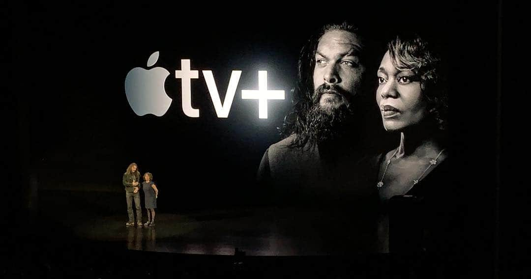 ジェイソン・モモアさんのインスタグラム写真 - (ジェイソン・モモアInstagram)「APPLE TV+. It’s an honour to be on this show.  Greatest work I’ve ever done.  Truly blessed can’t wait for the world to SEE.  Aloha j.」3月26日 5時44分 - prideofgypsies