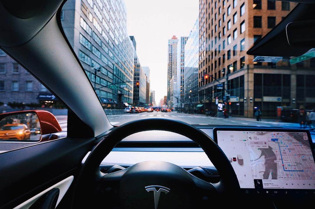 Teslaさんのインスタグラム写真 - (TeslaInstagram)「Model 3 in NYC @ashdav」3月26日 5時53分 - teslamotors