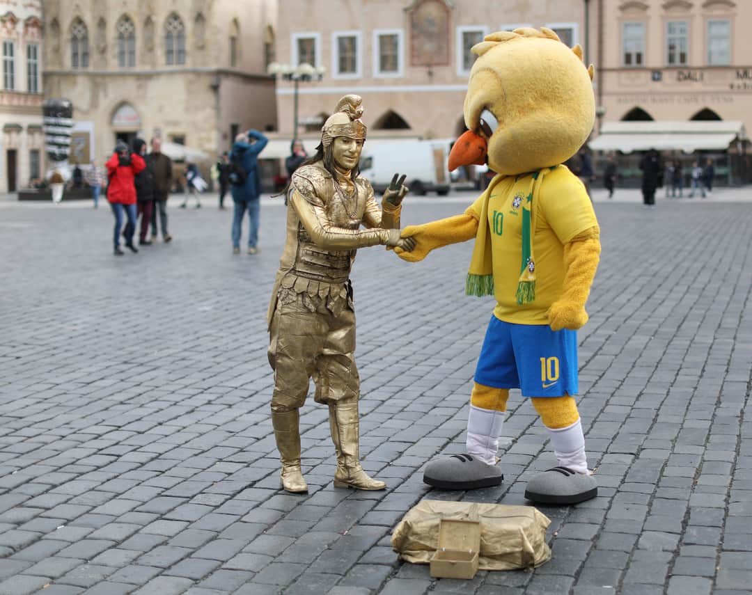 サッカー ブラジル代表チームさんのインスタグラム写真 - (サッカー ブラジル代表チームInstagram)「#Canarinho em Praga! 📸⚽🇧🇷 Fotos: Lucas Figueiredo/CBF」3月26日 6時40分 - cbf_futebol