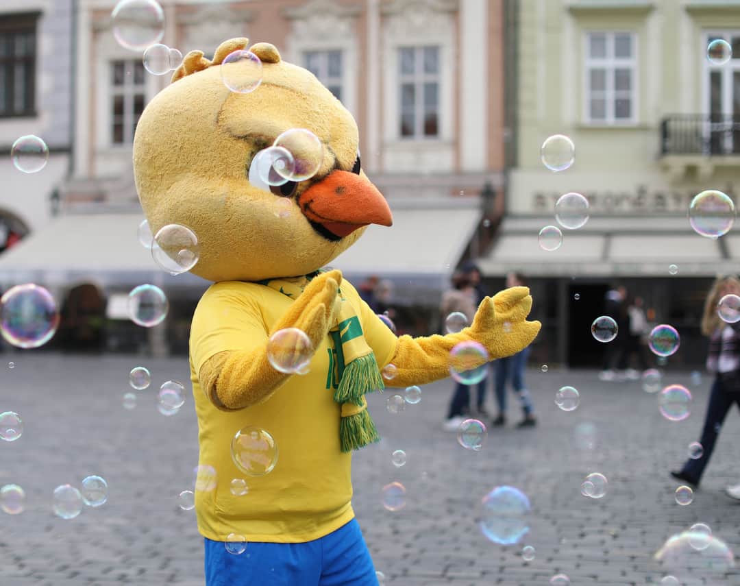 サッカー ブラジル代表チームさんのインスタグラム写真 - (サッカー ブラジル代表チームInstagram)「#Canarinho em Praga! 📸⚽🇧🇷 Fotos: Lucas Figueiredo/CBF」3月26日 6時40分 - cbf_futebol