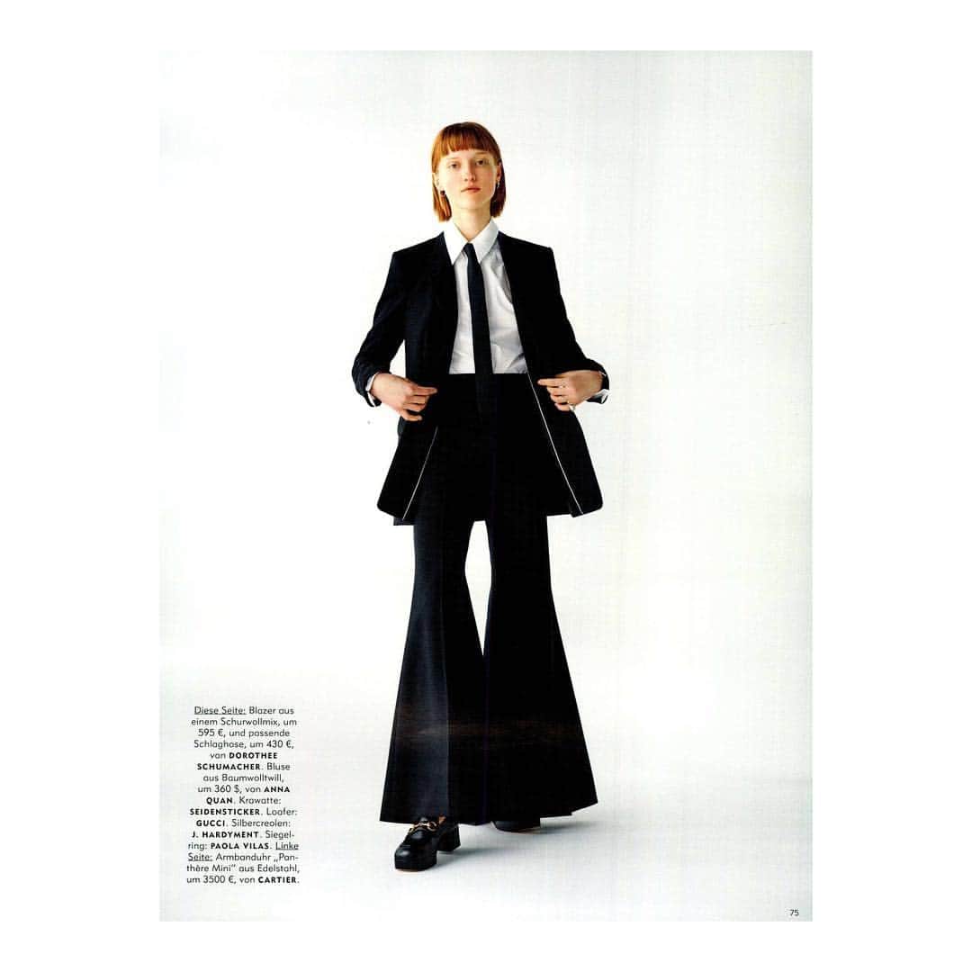 のインスタグラム：「#prefall19 #sneakpeek 😍☝️ Editorial in @voguebusiness #aprilissue ✨ #suits #sophisticated #businesslook #fashionshooting #editorial #voguebusiness #vogue #newcollection #staytuned #tuesdays」