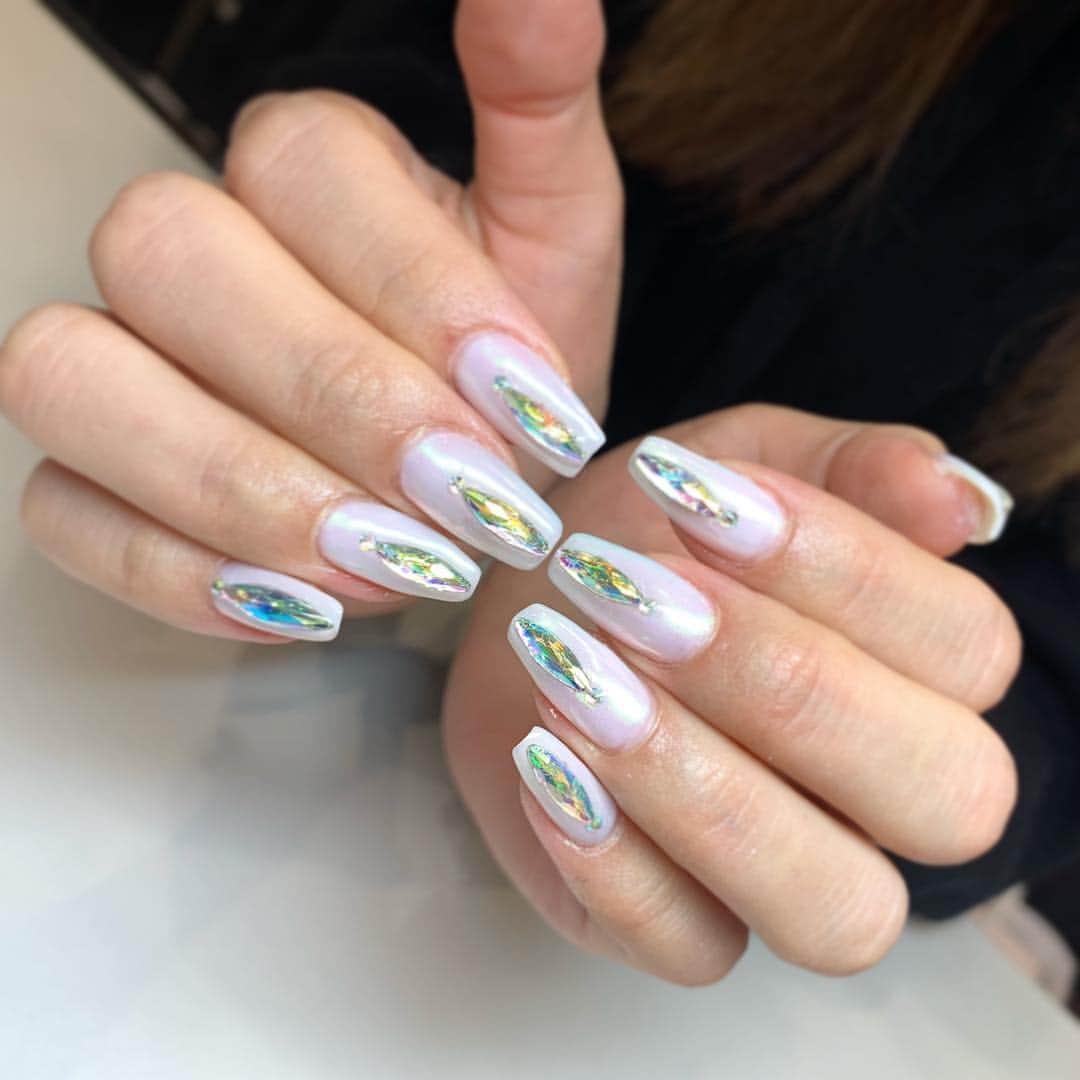 のインスタグラム：「* * * 大会用ネイル💅💎✨ * 身体真っ黒やからかなり目立つ🤩💎 * * * #ダイエット #diet #減量 #ボディメイク #トレーニング #筋肉 #筋トレ #筋トレ女子 #筋肉女子 #ジム #フィットネス #ヒップ #背中 #ビフォーアフター #筋トレ女子 #トレーニー #減量 #ダイエット #食べて痩せる #バルクアップ #ダイエット食 #減量食 #セルフィー #自撮り #SSA #サマスタ #サマースタイルアワード #ベストボディジャパン」