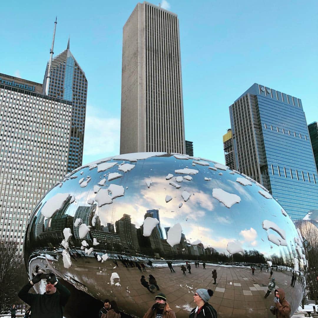 CHISA さんのインスタグラム写真 - (CHISA Instagram)「シカゴのbeansと千葉のびわ  #アクメ #ACME #cloudgate #thebeans #千葉 #とみうら #とみうら枇杷倶楽部」3月26日 18時26分 - acme_chisa