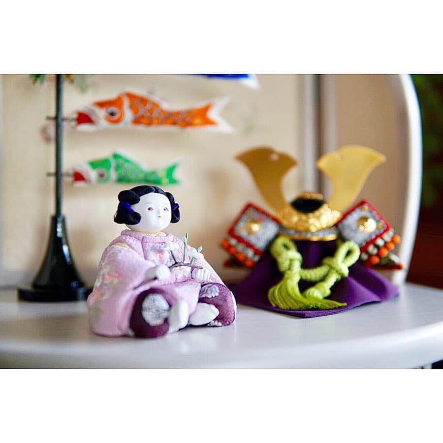 植物のある家さんのインスタグラム写真 - (植物のある家Instagram)「ー五月人形ー . もうすぐ五月… 雛人形は飾るけど五月人形までは…… という方も多いかもしれませんね . @furacoco_official さんの五月人形は 兜も人形も手のりサイズ . コンパクトなので飾りやすいです . 一つ一つ職人さんの心のこもった手作り . 気になる方は日本橋にショールームがあるので是非実物を見に行ってみてくださいね . . #ad #ふらここ  #五月人形 #コンパクト #コンパクトサイズ #手作り #手作り人形 #内装 #インテリア #リビング」3月26日 18時32分 - plusoneline