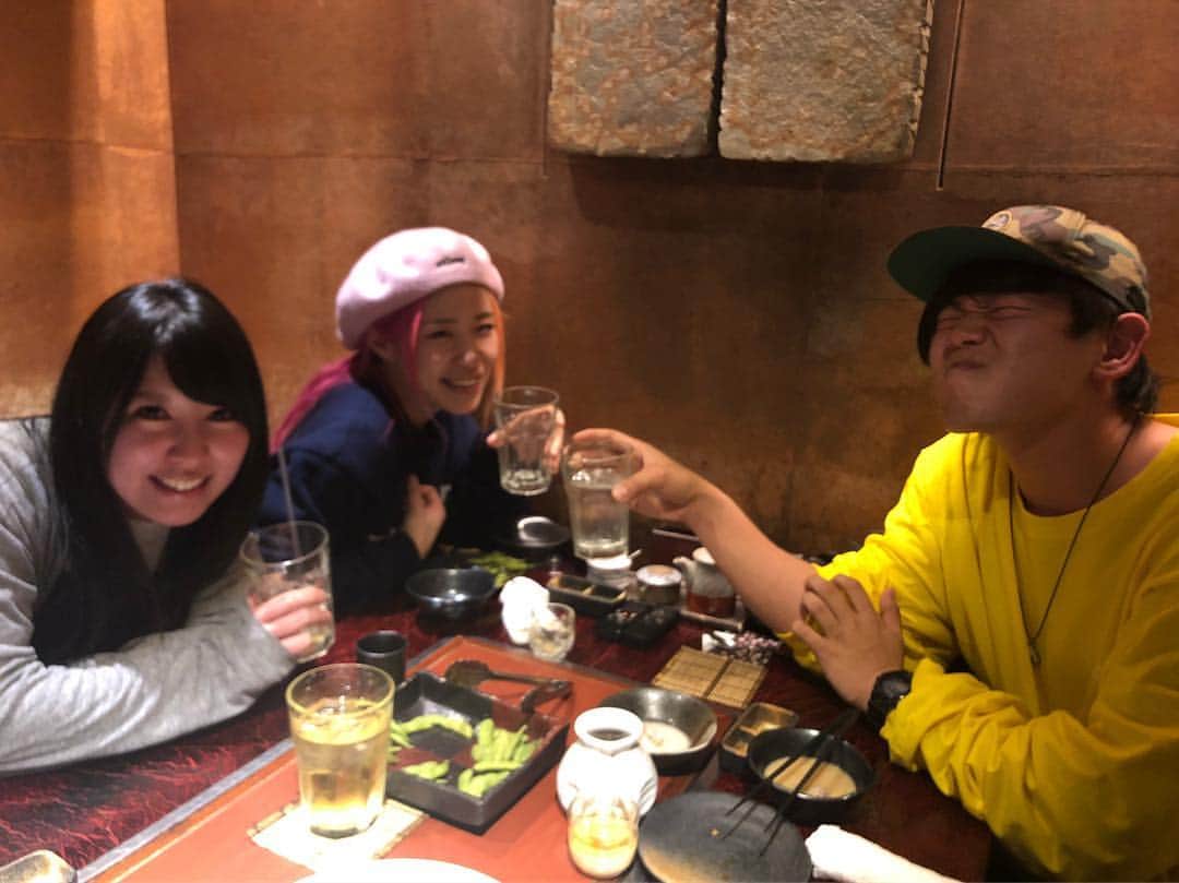 あやぺたのインスタグラム：「爆飲会にて、久々に3人で飲みました！お楽しみに！^_^」