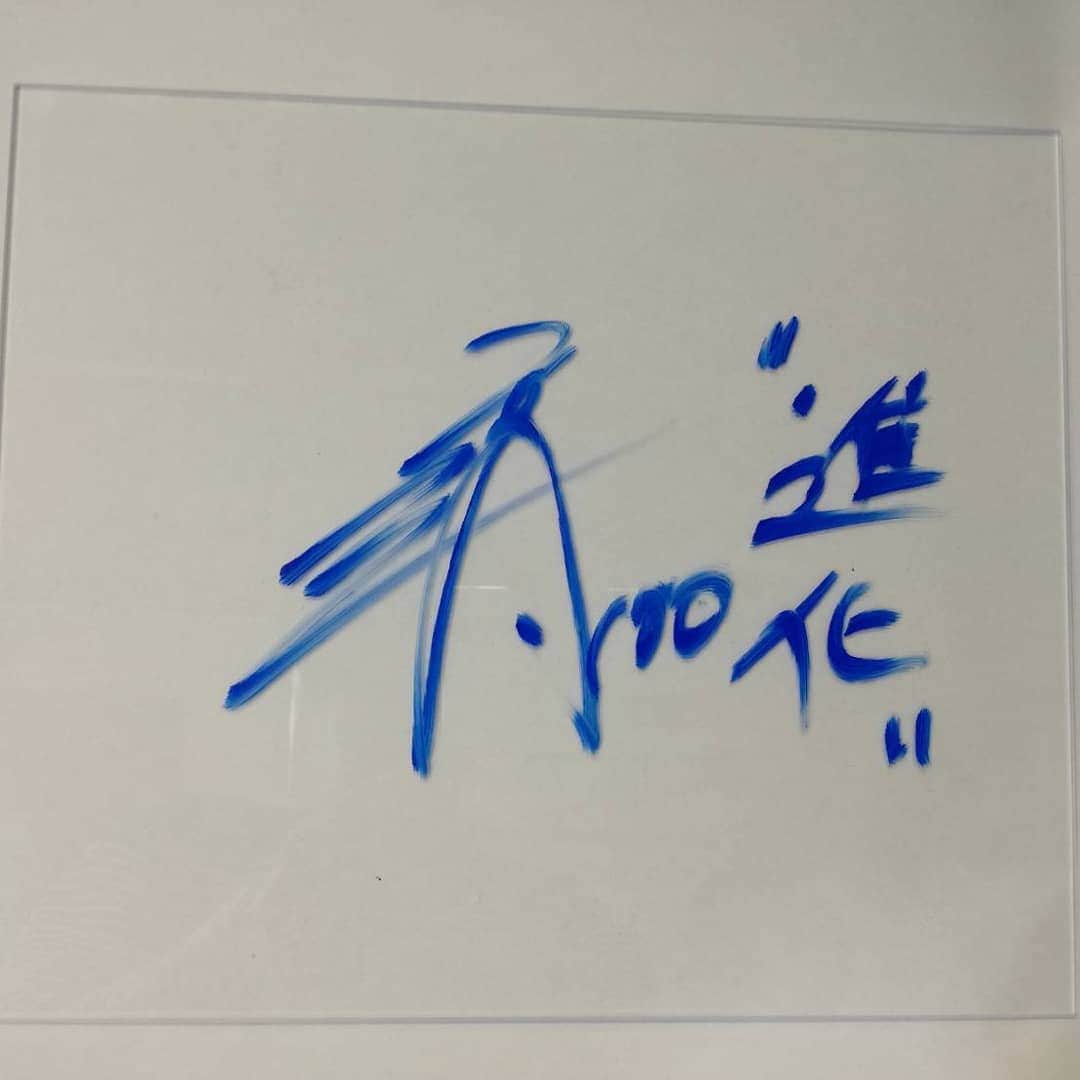 TBS「TBS野球班」さんのインスタグラム写真 - (TBS「TBS野球班」Instagram)「開幕まであと3日⚾️ ． DeNAの新戦力を紹介するこの企画😎 ． 今日は育成ドラフト1位入団の宮城滝太投手😊 ． DeNAのキャンプ地でもある嘉手納出身の高卒ルーキー！ 直球と2種類のスライダーが武器の宮城投手⚾️ 幼少期からDeNAキャンプに足を運んでいたそうで、自分がその場でプレーしているなんて夢のようだと語ってくれました☺️ ． そんな宮城選手のチャームポイントは長いまつげ👀✨ カメラに素敵な表情を見せてくれました😉 ・ TBSBASEBALLのtwitterやfacebookで宮城選手のインタビュー動画をご覧いただけます👍  #プロ野球 #宮城滝太 #みやぎだいた #DeNA #ベイスターズ」3月26日 10時32分 - tbsbaseball