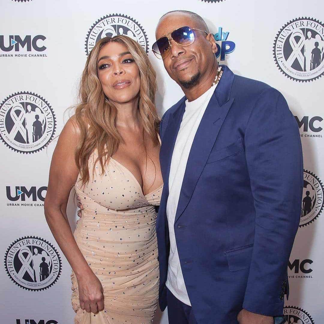 E! Onlineさんのインスタグラム写真 - (E! OnlineInstagram)「Wendy Williams' husband Kevin Hunter has reportedly welcomed a baby girl with his alleged mistress. Link in bio for the full story. (📷: Bernard Smalls for The Hunter Foundation)」3月26日 10時41分 - enews
