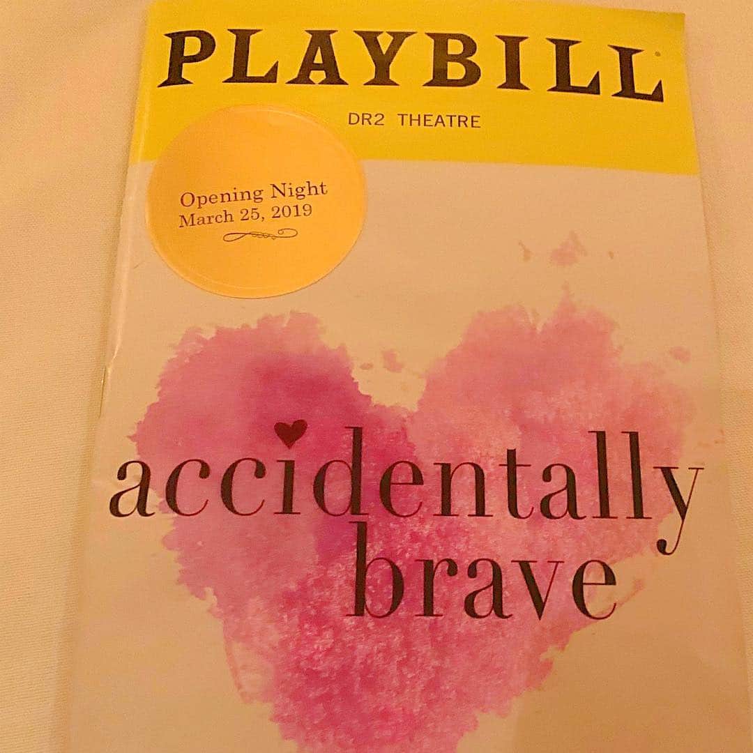 デブラ・メッシングさんのインスタグラム写真 - (デブラ・メッシングInstagram)「RUN DON’T WALK to @msmaddiecorman in her one woman show #AccidentallyBrave. (Which she also wrote!) I was left speechless. You will laugh and cry and walk away in awe of Maddie’s courage and generosity as well as her exquisite storytelling. She is a shining light, an example of grace and fury, a healing in process made public. Don’t miss her gift. @abraveplay」3月26日 11時17分 - therealdebramessing