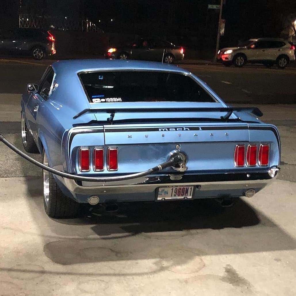 Classics Dailyさんのインスタグラム写真 - (Classics DailyInstagram)「@classicsdaily | '69 Mustang Mach 1 _ @1969m1 #ford #mustang #mach1 #americanmuscle #musclecar #classiccar #classicsdaily」3月26日 12時15分 - classicsdaily