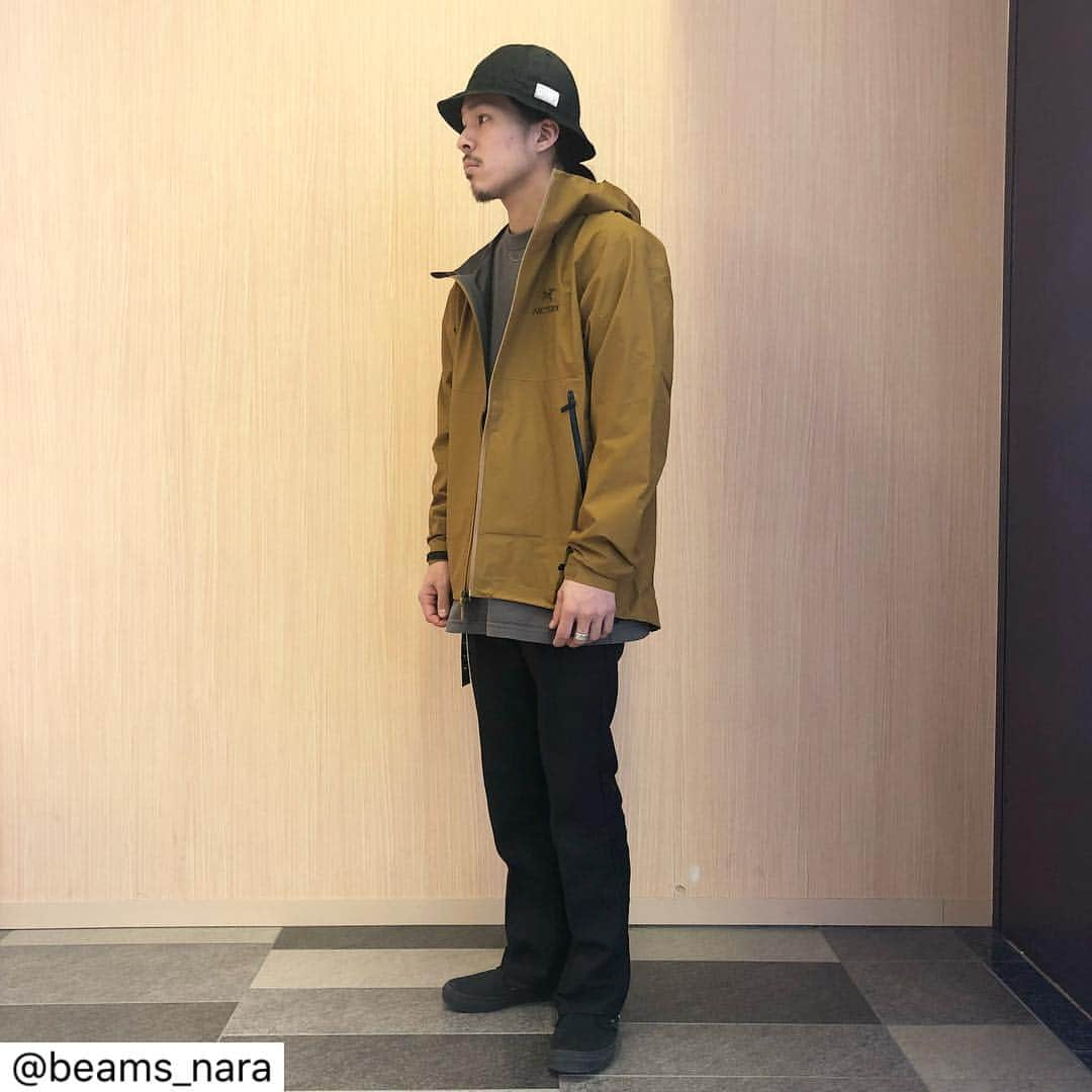 narafamily | ならファミリーさんのインスタグラム写真 - (narafamily | ならファミリーInstagram)「BEAMS（1F）ならファミリー店 . <BEAMS> Styling Mens #arcteryx#アークテリクス #beams#ビームス #beamsplus#ビームスプラス #raybeams#レイビームス #beamsboy#ビームスボーイ #beamst#ビームスティー #beams_nara#ビームス奈良 #大和西大寺#ならファミリー #ならファグラム #日本#japan#奈良#nara #奈良公園#鹿#大仏 #mensfashion #メンズファッション #19ss#newarrivals 只今、BEAMSオンラインサイトより店舗にて試着予約を承れます。 サイズに不安のあるお客様は是非ご活用ください。」3月26日 13時46分 - narafa.jp