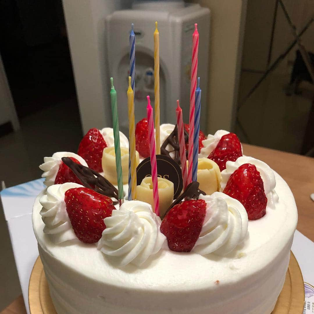 キム・ジョンモさんのインスタグラム写真 - (キム・ジョンモInstagram)「생일축하해주신 모든분들 고마워요!!! 제가 더 잘할게요!! #0326」3月26日 14時12分 - pureandsexy