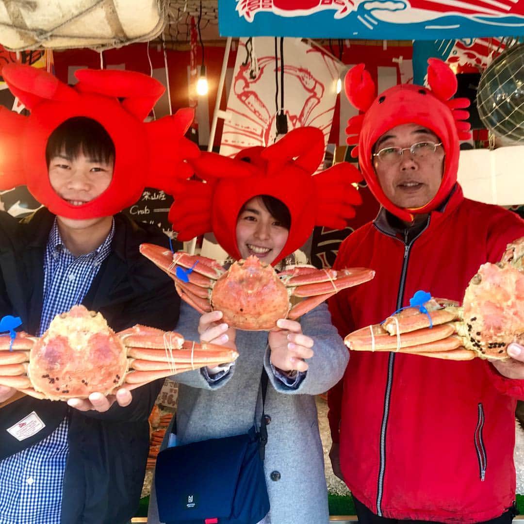 朝市広場のグルメインスタ