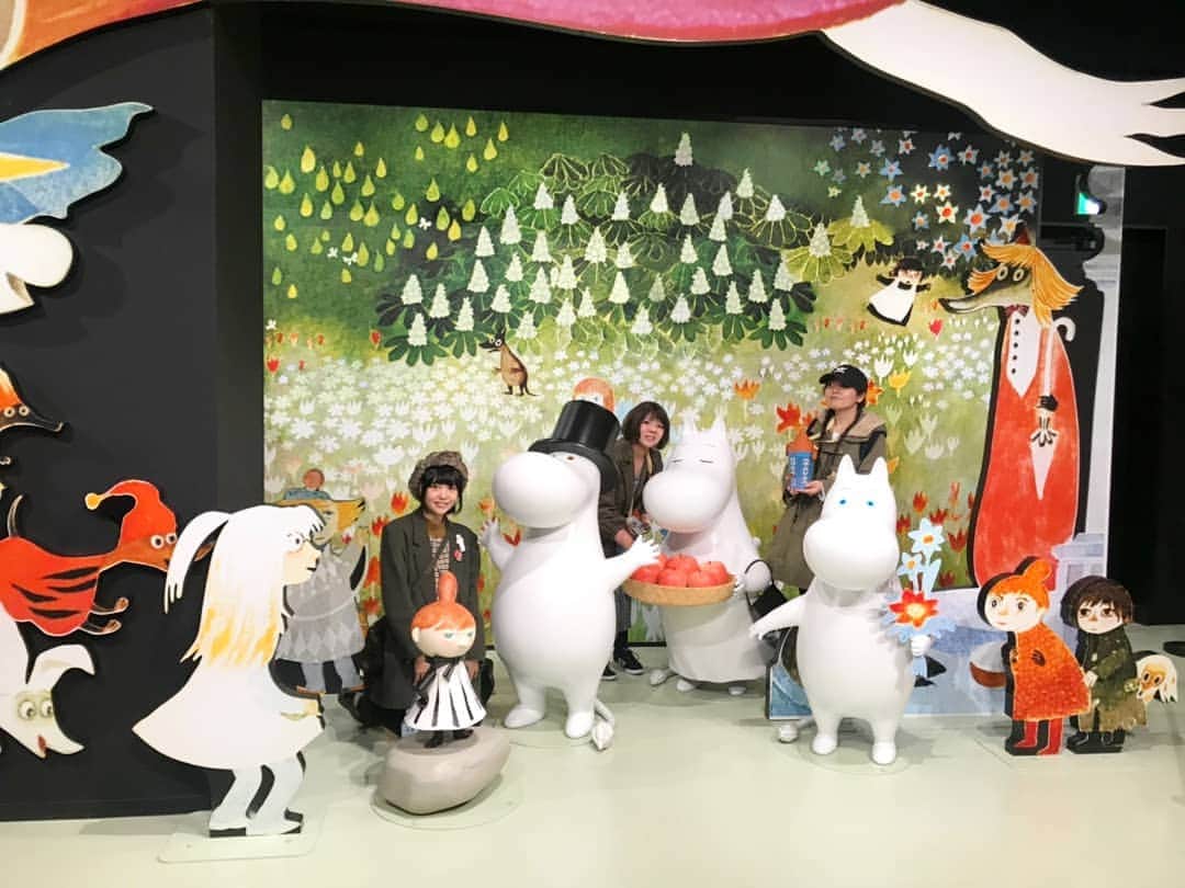 熊本アイさんのインスタグラム写真 - (熊本アイInstagram)「3.25 大阪時代にお世話になっていた大好きな先輩たちと♡  #ムーミンバレーパーク #ムーミン #moomin #japan」3月26日 15時41分 - eye.1010