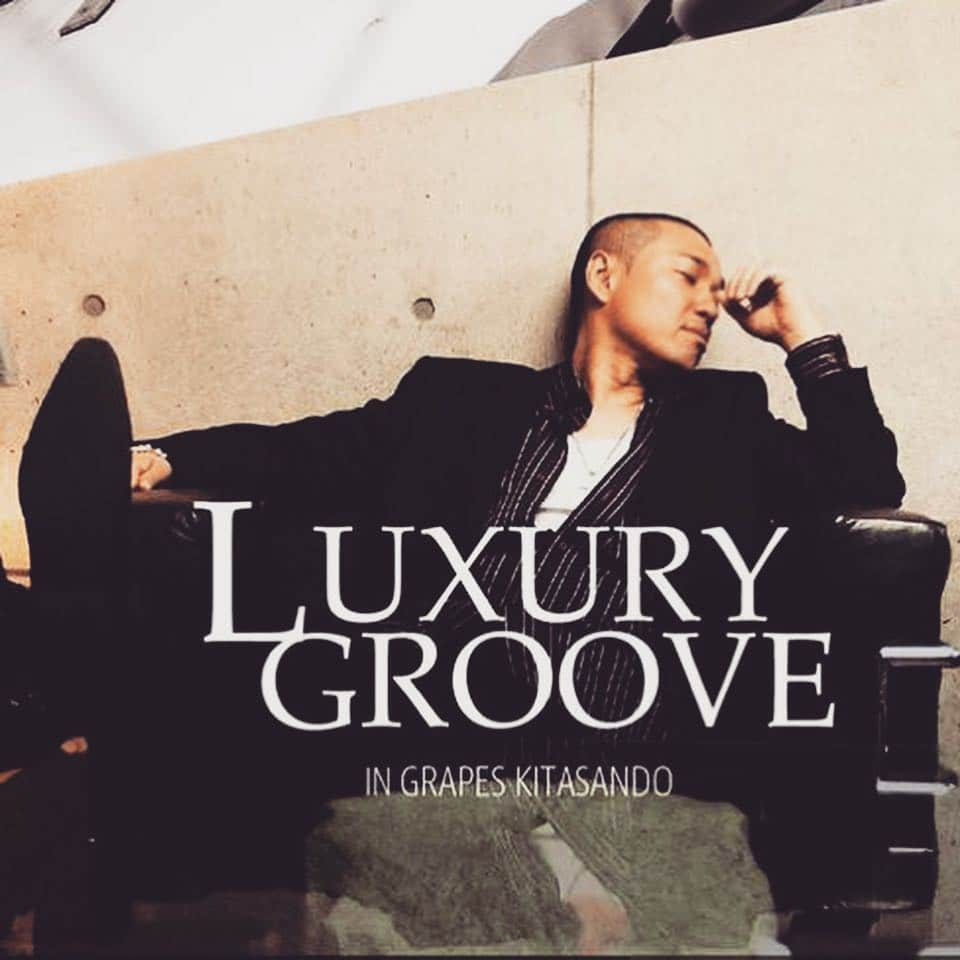 HI-Dさんのインスタグラム写真 - (HI-DInstagram)「来月4/21はLUXURY GROOVEは初の女性アーティストを迎えてのsp回。 今回はMEAJYUと２人で皆様のお越しをお待ちしております。 さらなる規模拡大とより多くの人に来てもらえるイベントを目指して一旦GRAPES KITASANDOのLUXURY GROOVEは最終回になりますので皆さんお見逃しなく！ 俺の畑からの特選無農薬野菜は満を辞してカラードグリーンをお届けします。4/21の予定は空けておいてね。」3月26日 16時36分 - hid_hideo_jp_suomi