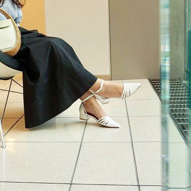 CARNET OFFICIALのグルメインスタ