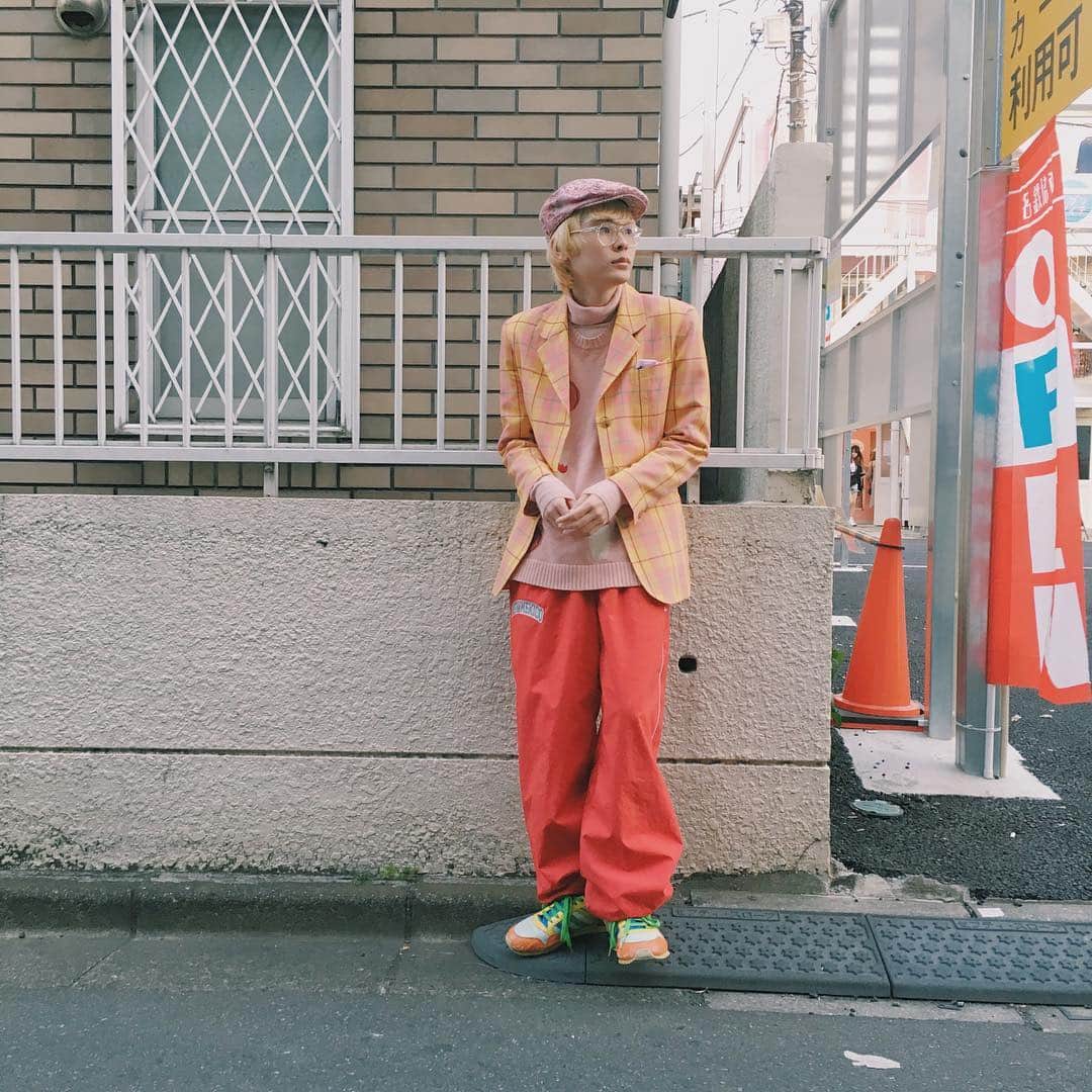 むゆあさんのインスタグラム写真 - (むゆあInstagram)「ジャケット以外全部 @santonibunnoichi_harajuku  #カールヘルム」3月26日 17時55分 - muyua23