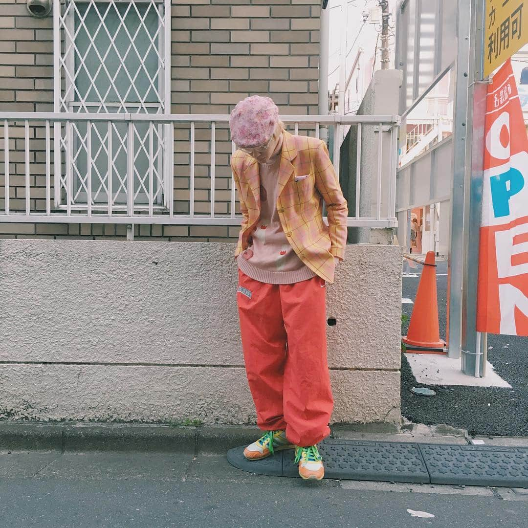 むゆあさんのインスタグラム写真 - (むゆあInstagram)「ジャケット以外全部 @santonibunnoichi_harajuku  #カールヘルム」3月26日 17時55分 - muyua23