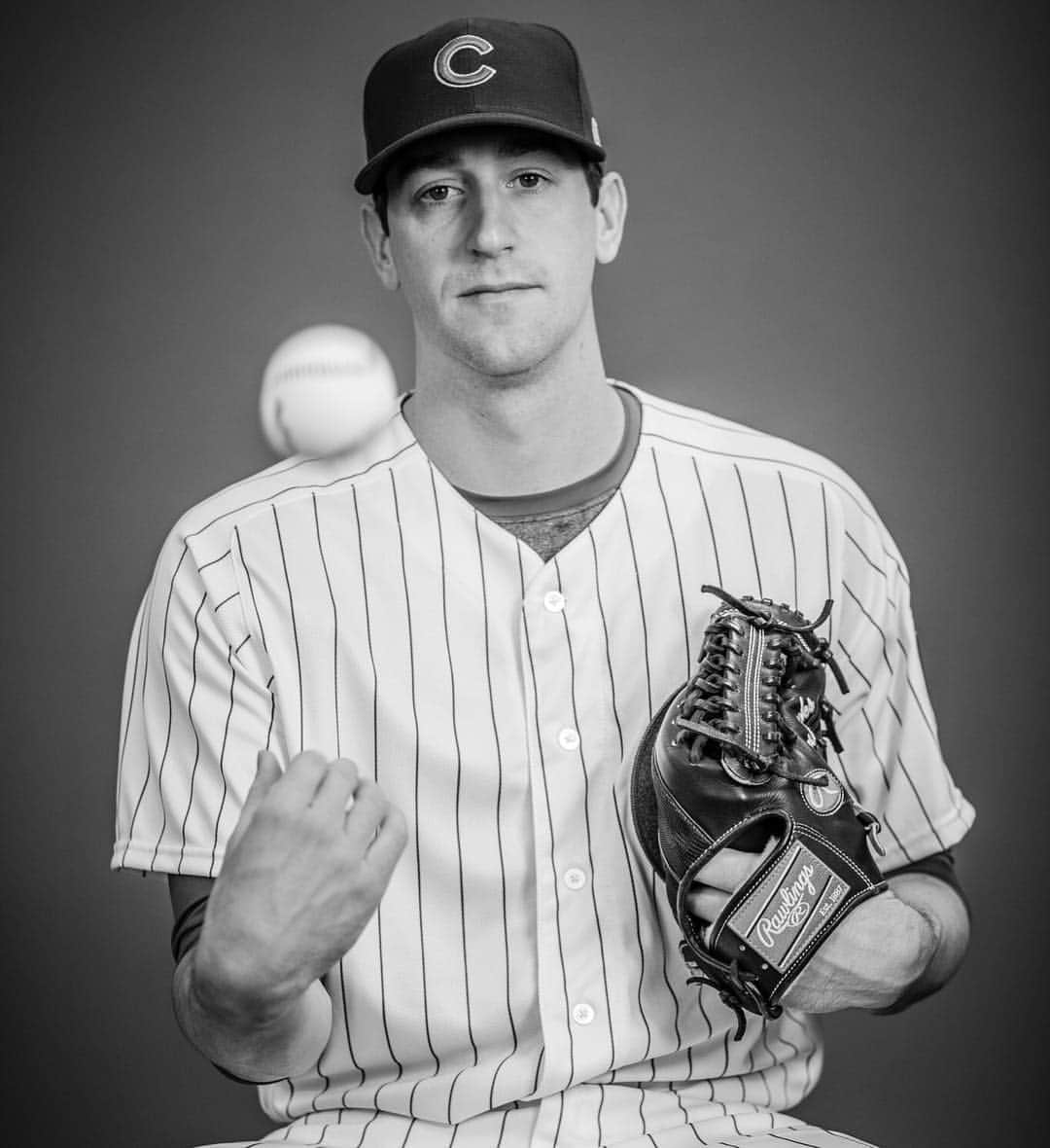 シカゴ・カブスさんのインスタグラム写真 - (シカゴ・カブスInstagram)「The #Cubs and RHP Kyle Hendricks have agreed to terms on a four-year contract extension covering the 2020-2023 seasons. The deal includes a club/vesting option for 2024.」3月27日 3時26分 - cubs