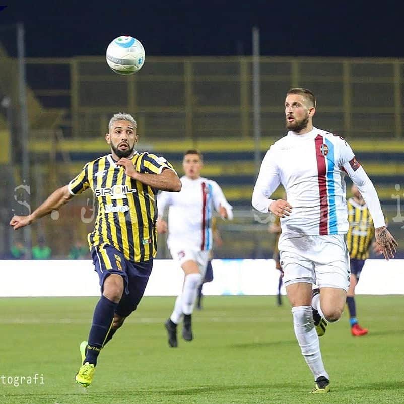 のインスタグラム：「Juve Stabia - Rieti 1-1 ❤️💙⚽️」