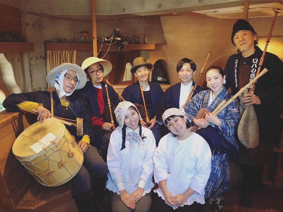 松本野々歩のインスタグラム：「２４日は ロバハウスで開催された 「春よこいこい もち祭」 もっちりもっちり♡  幸町バグパイCLUB（SBC）チームワークが素晴らしいや  まぁ それもそのはずな メンバーだった」