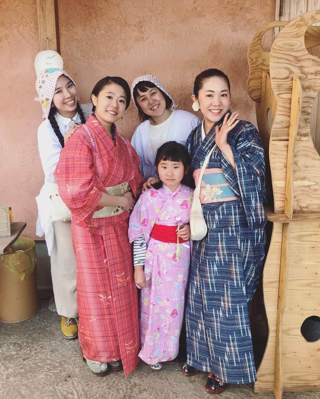 松本野々歩のインスタグラム：「着物は うづ @udutextil がちゃちゃっと着せてくれました 出際がよくて 関心しちゃう！  お着物って やっぱりいいなぁ」
