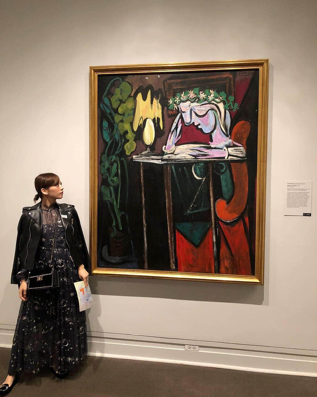 木下春奈さんのインスタグラム写真 - (木下春奈Instagram)「・ Pablo picasso. ▪️The Dreamer ▪️Reading at a table 初めて生でみるピカソの画😳 とりあえずMETが広すぎるのでこれだけは見たい！っていうのを決めないと全部は見れない😂」3月26日 20時59分 - haruna_kinoshita