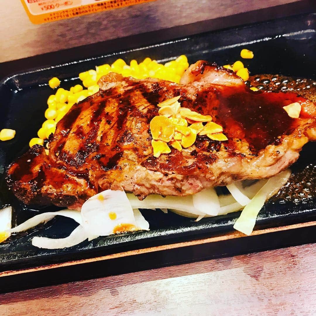 Q太郎さんのインスタグラム写真 - (Q太郎Instagram)「#浦和#elan#エラン#仕事前に#食事#肉#ステーキ#サーロインステーキ」3月26日 21時29分 - qtaro.jun