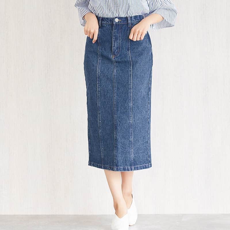 Pierrot［ピエロ］さんのインスタグラム写真 - (Pierrot［ピエロ］Instagram)「: New item﻿﻿﻿ ﻿﻿﻿﻿ ﻿﻿﻿ ﻿ 綿100％のデニム素材。﻿ ウォッシュ加工が味わいのある﻿ ナチュラルな風合いに。﻿ ﻿ ﻿ ﻿﻿﻿﻿ ds1812-021218﻿ ✔︎ デニムスカート﻿ ¥3,290+tax﻿﻿﻿﻿ ﻿﻿﻿﻿ ﻿﻿﻿﻿ 画像をタップするとアイテム詳細がご覧いただけます♩﻿﻿﻿﻿ ﻿﻿﻿﻿ ﻿﻿﻿﻿ STAFFアカウント ☞ @pierrot_staff﻿﻿﻿﻿ ﻿﻿﻿﻿ ﻿﻿﻿﻿ #pierrot #pierrot_shop #オトナ女子 #大人コーデ #ママコーデ #ママファッション #おしゃれママ #プチプラコーデ #きのコ #きょコ #あすコ #いつコ #2019春夏 #2019ss #アラサーコーデ #アラフォーコーデ #デニムスカート #デニムコーデ」3月26日 21時34分 - pierrot_shop