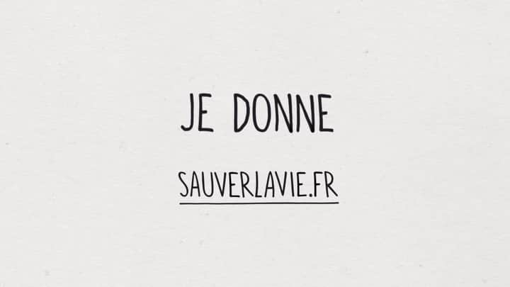 カロリーヌ・ド・メグレのインスタグラム：「Depuis 2017, je suis rentrée dans le programme @sauverlavie au sein de la Faculté de Médecine Paris Descartes, qui comprend 850 enseignants-chercheurs-medecins et 7 centres de recherche médicale. Je crois en leur travail et à l’importance de soutenir la médecine en France.  Donner à cette fondation, c’est participer - à l’excellence de la médecine en France - à l’amélioration de la prise en charge des patients à l’hôpital - aux innovations pédagogiques pour une formation plus pointue de nos futurs médecins - au soutien de la recherche médicale et scientifique en France  Votre don ouvre droit à réduction d’impôts: Impôt particulier (66%) – Impôt ISF (75%) Merci ❤️ sauverlavie.fr Bravo @oliviercussec pour ce film #SauverLaVie」