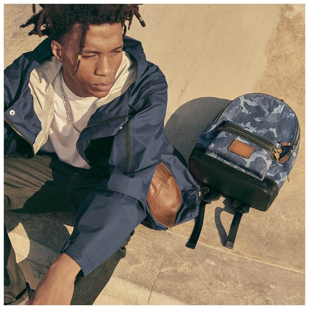 のインスタグラム：「How to beat the mid-week blues? Double down on tone-on-tone pieces. From our latest collection, contemporary indigos with a little of our Wild Beast print for good measure. #CoachNY」