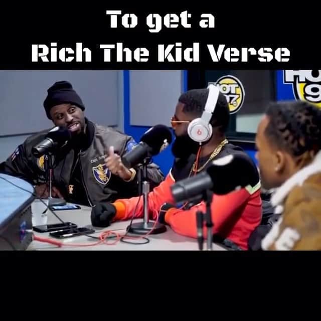 ファンクマスター・フレックスのインスタグラム：「BREAKING NEWS!!! @richthekid / @jaycritch / @afrob__ have decided to GIVE A TALENTED ARTIST A VERSE! WOW! HIT LINK IN BIO! SUBMIT YOUR MUSIC! Get Top10 on the leaderboard!! Opportunity of a lifetime!!!! @ AN ARTIST THAT HAS TALENT!!! #FunkFlexFacebookMessenger」
