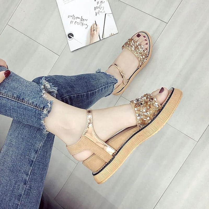 SweetHeart ショップさんのインスタグラム写真 - (SweetHeart ショップInstagram)「厚底 ダイヤモンド サンダル クロス サンダル SHS272508  商品番号【SHS272508】 【送料込み3280円】  こちらのWEBでこのままご購入いただけますよ。  #リボンサンダル #厚底サンダル #サンダルコーデ #ダイヤモンド#フェミニン #大人ガーリー #ガーリー #snidel #プチプラ #プチプラファッション #l4l #プチプラコーデ #夏ファッション #l4f #夏コーデ #ザラジョ#ママファッション #baseec #ザラ #ユニクロ #ジーユー #いいねした人全員フォローする #スナイデル #今日のコーデ #レディースファッション #zara #夏物 #夏服 #韓国ファッション#オルチャンファッション」3月26日 22時13分 - sweetheartstore0711
