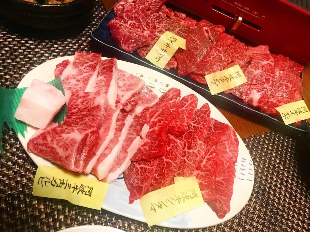 高橋ユウさんのインスタグラム写真 - (高橋ユウInstagram)「#高橋さんちのユウ飯 とか言って いただきもののお肉🥰 あとは味噌汁と作り置きしていたものだから楽ちん！  パワー出る、美味しかった🤤」3月26日 22時25分 - takahashiyu.official