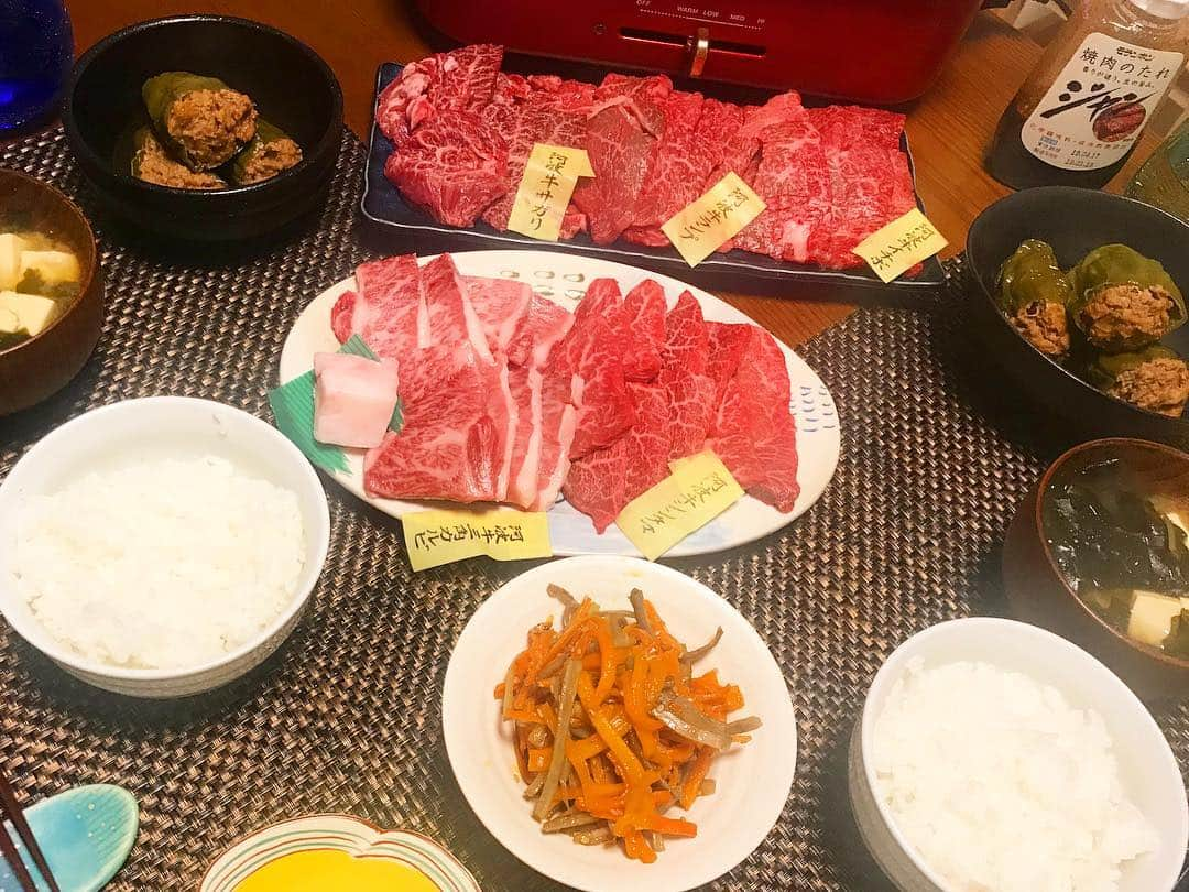 高橋ユウさんのインスタグラム写真 - (高橋ユウInstagram)「#高橋さんちのユウ飯 とか言って いただきもののお肉🥰 あとは味噌汁と作り置きしていたものだから楽ちん！  パワー出る、美味しかった🤤」3月26日 22時25分 - takahashiyu.official