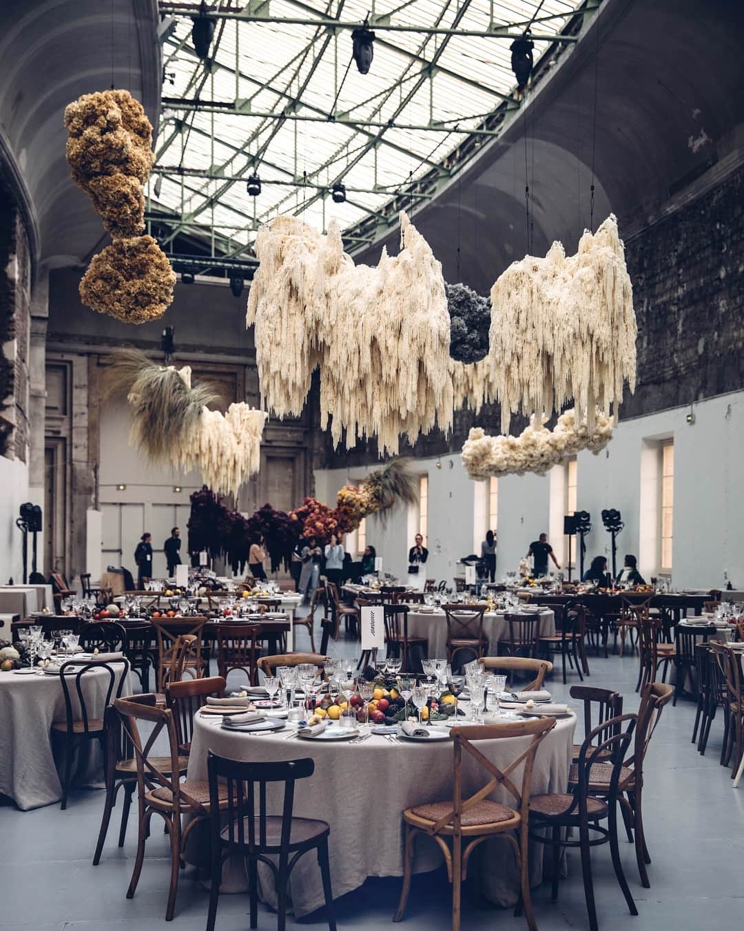 Our Food Storiesさんのインスタグラム写真 - (Our Food StoriesInstagram)「It was such a pleasure to style the  @hermes dinner together with our dear and talented friends @ruby_marylennox at the Grand Palais in Paris🌾✨#sauthermes #hermes ____ #gatheringslikethese #dinnertable #tabledecor #tabledecoration #momentslikethese #vogueliving #hermesdinner #ourfoodstories #diewocheaufinstagram #theweekoninstagram #flowercloud #flowerclouds #plantinstallation #marylennox #cntravelereats #foodstylist #foodphotographer #tablestyling #hermestableware」3月26日 22時22分 - _foodstories_